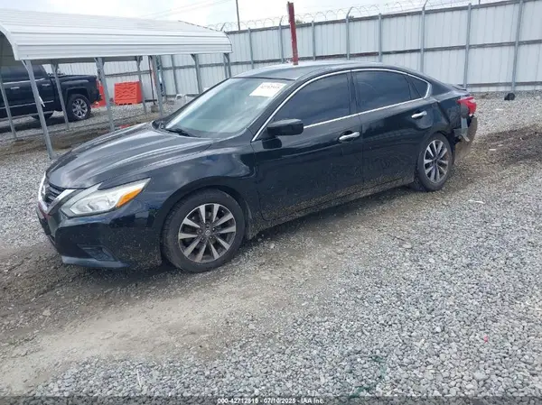 1N4AL3APXHC110823 2017 NISSAN ALTIMA - Image 2