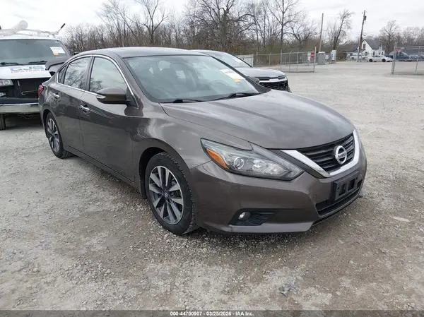 1N4AL3APXHC118288 2017 NISSAN ALTIMA - Image 1