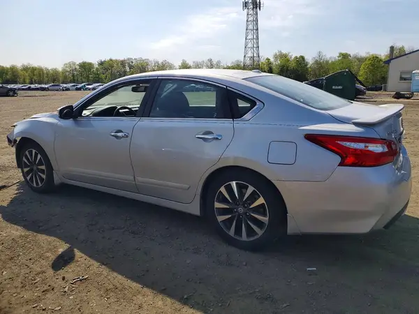 1N4AL3APXHC120316 2017 NISSAN ALTIMA - Image 2