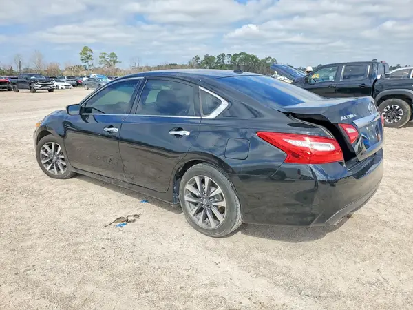1N4AL3APXHC121093 2017 NISSAN ALTIMA - Image 2