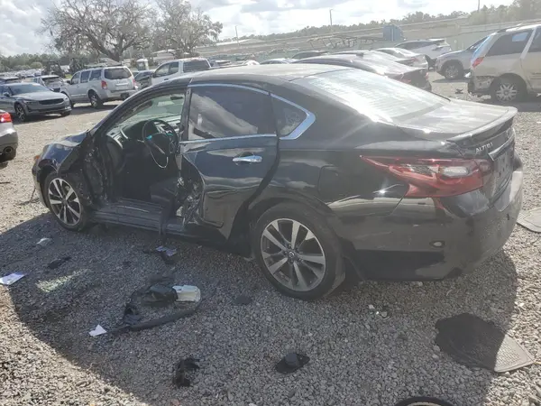 1N4AL3APXHC134748 2017 NISSAN ALTIMA - Image 2