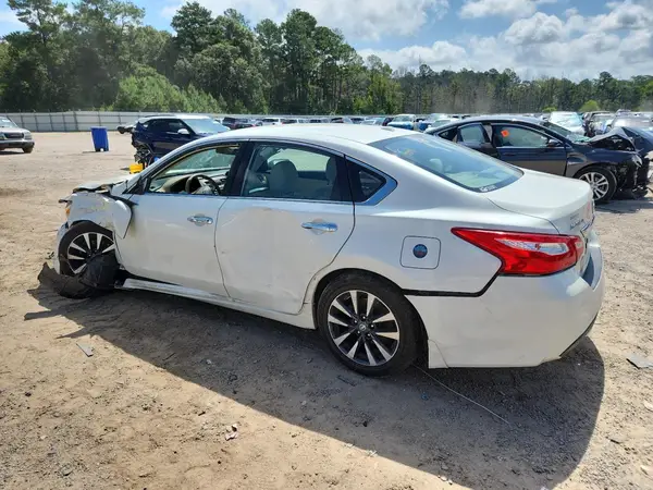 1N4AL3APXHC136323 2017 NISSAN ALTIMA - Image 2