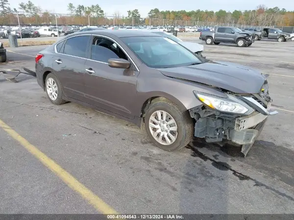 1N4AL3APXHC136497 2017 NISSAN ALTIMA - Image 1