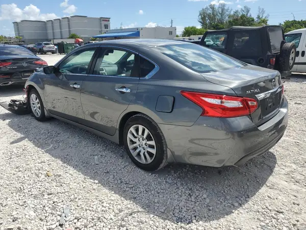 1N4AL3APXHC138041 2017 NISSAN ALTIMA - Image 2