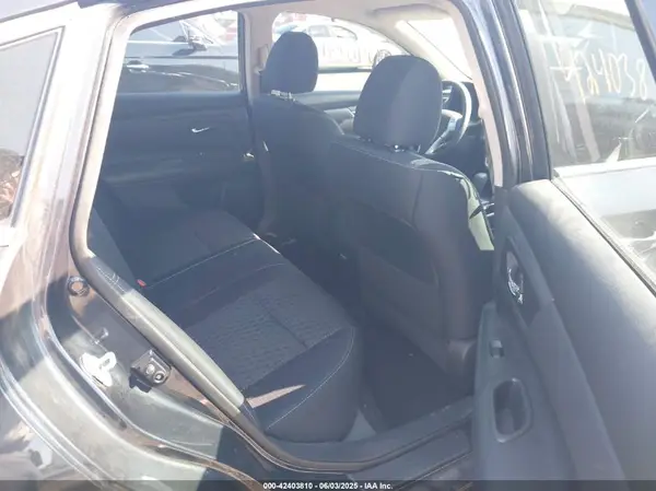1N4AL3APXHC139447 2017 NISSAN ALTIMA - Image 8