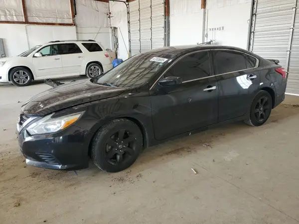 1N4AL3APXHC142557 2017 NISSAN ALTIMA - Image 1