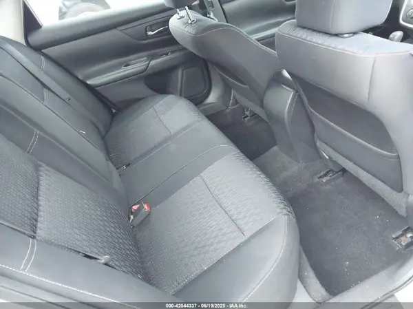 1N4AL3APXHC143742 2017 NISSAN ALTIMA - Image 8