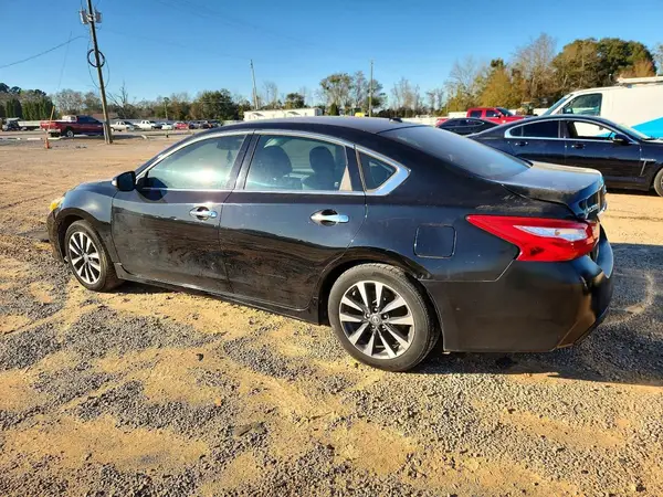 1N4AL3APXHC146754 2017 NISSAN ALTIMA - Image 2