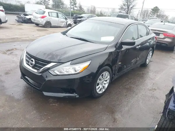 1N4AL3APXHC147645 2017 NISSAN ALTIMA - Image 2