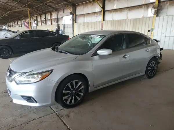 1N4AL3APXHC152473 2017 NISSAN ALTIMA - Image 1