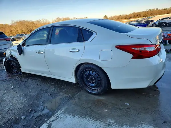 1N4AL3APXHC152554 2017 NISSAN ALTIMA - Image 2