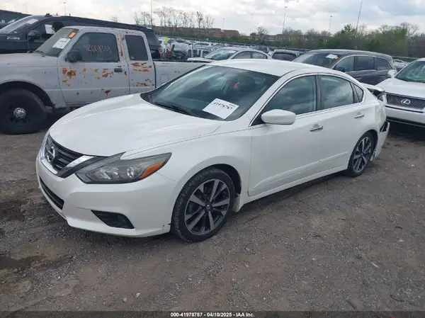 1N4AL3APXHC152604 2017 NISSAN ALTIMA - Image 2