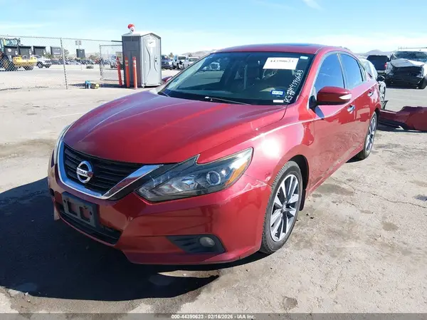 1N4AL3APXHC155373 2017 NISSAN ALTIMA - Image 2
