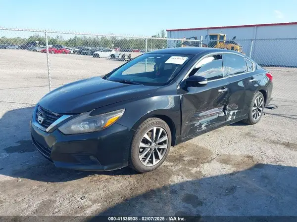 1N4AL3APXHC159049 2017 NISSAN ALTIMA - Image 2