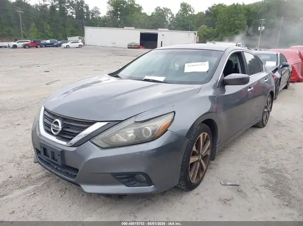 1N4AL3APXHC161173 2017 NISSAN ALTIMA - Image 2