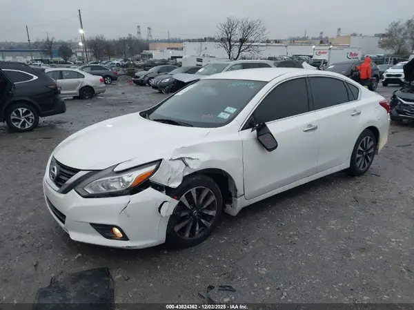 1N4AL3APXHC162999 2017 NISSAN ALTIMA - Image 2