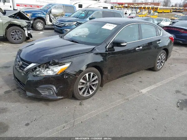 1N4AL3APXHC164090 2017 NISSAN ALTIMA - Image 2