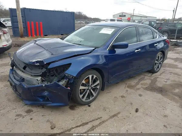 1N4AL3APXHC166051 2017 NISSAN ALTIMA - Image 2