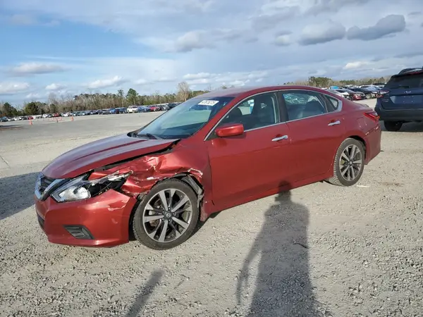 1N4AL3APXHC166776 2017 NISSAN ALTIMA - Image 1