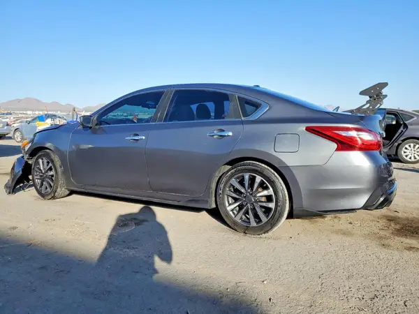 1N4AL3APXHC167068 2017 NISSAN ALTIMA - Image 2
