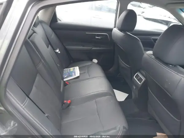 1N4AL3APXHC167085 2017 NISSAN ALTIMA - Image 8