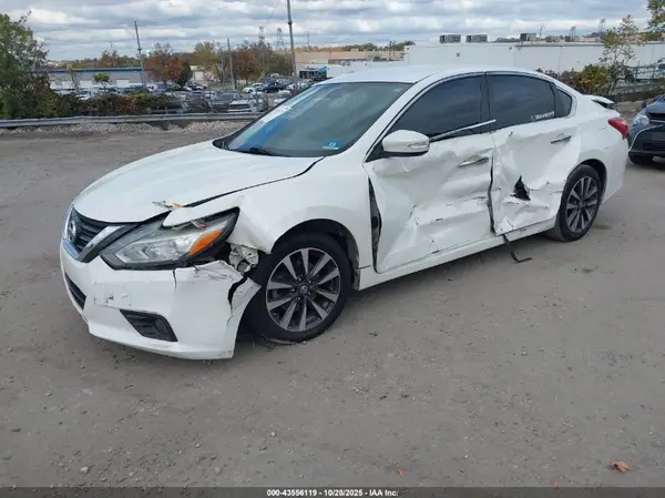 1N4AL3APXHC170097 2017 NISSAN ALTIMA - Image 2