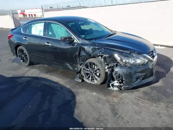 1N4AL3APXHC180354 2017 NISSAN ALTIMA - Image 1