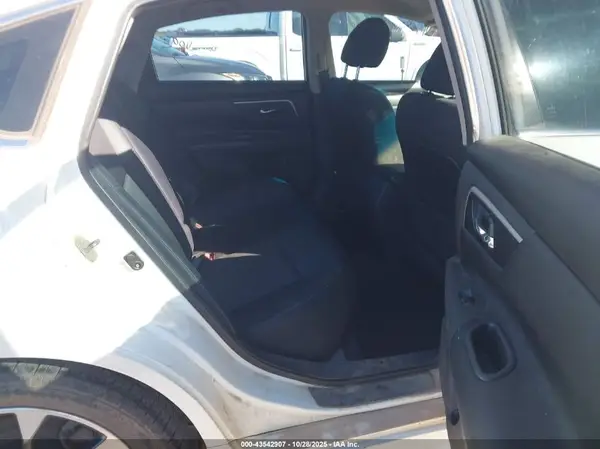 1N4AL3APXHC181083 2017 NISSAN ALTIMA - Image 8