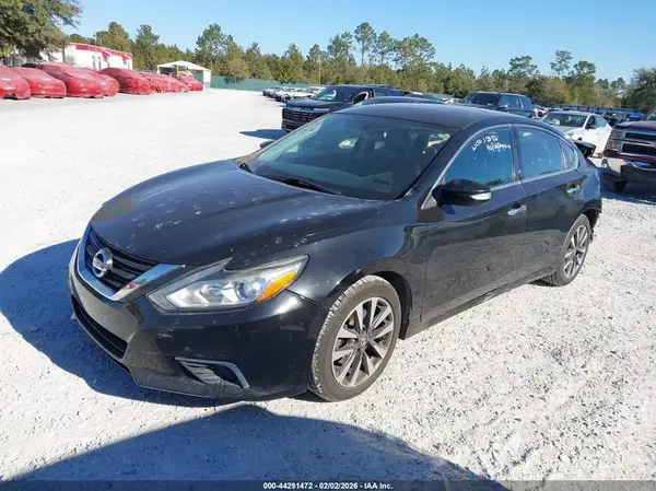 1N4AL3APXHC184193 2017 NISSAN ALTIMA - Image 2