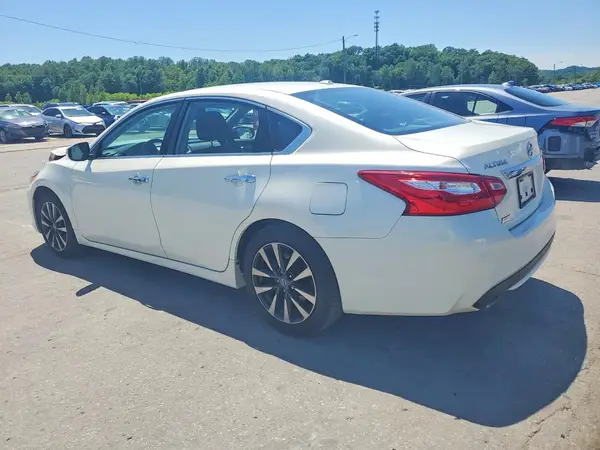 1N4AL3APXHC184789 2017 NISSAN ALTIMA - Image 2