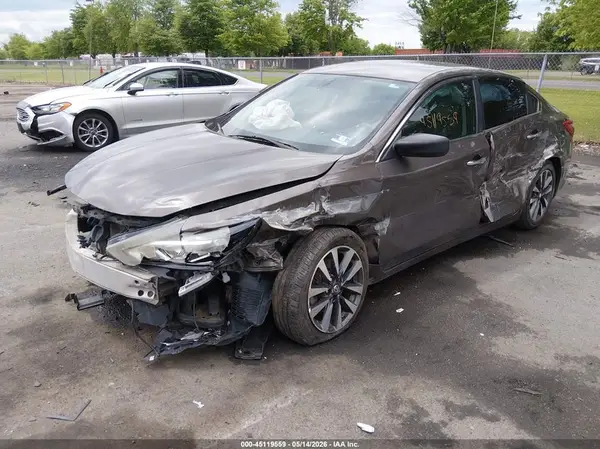 1N4AL3APXHC185845 2017 NISSAN ALTIMA - Image 2