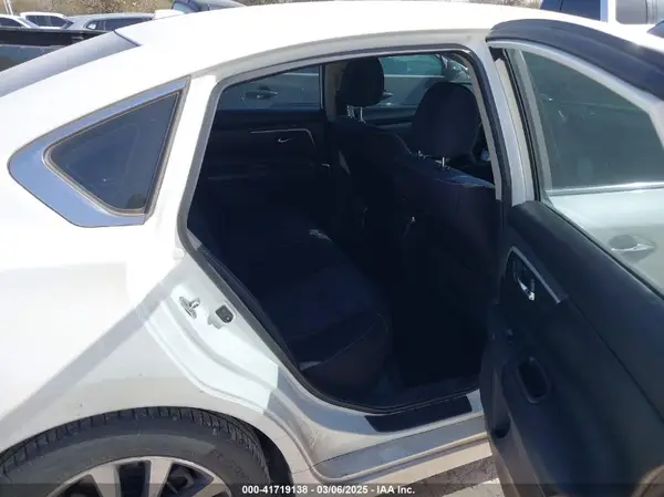 1N4AL3APXHC188261 2017 NISSAN ALTIMA - Image 8