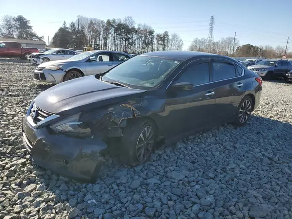 1N4AL3APXHC193167 2017 NISSAN ALTIMA - Image 1