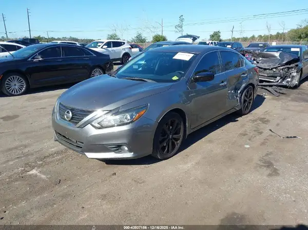 1N4AL3APXHC195551 2017 NISSAN ALTIMA - Image 2