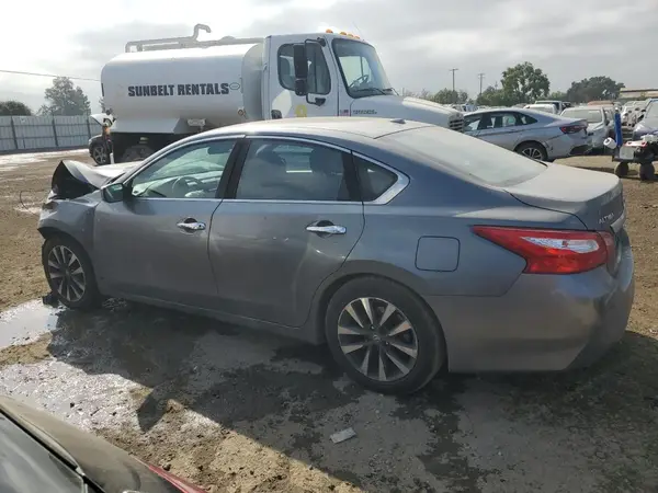1N4AL3APXHC196540 2017 NISSAN ALTIMA - Image 2