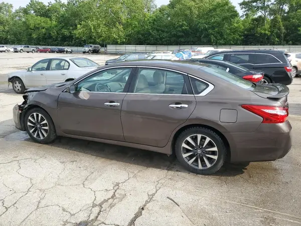 1N4AL3APXHC199339 2017 NISSAN ALTIMA - Image 2