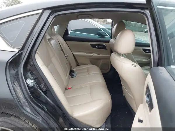 1N4AL3APXHC199700 2017 NISSAN ALTIMA - Image 8