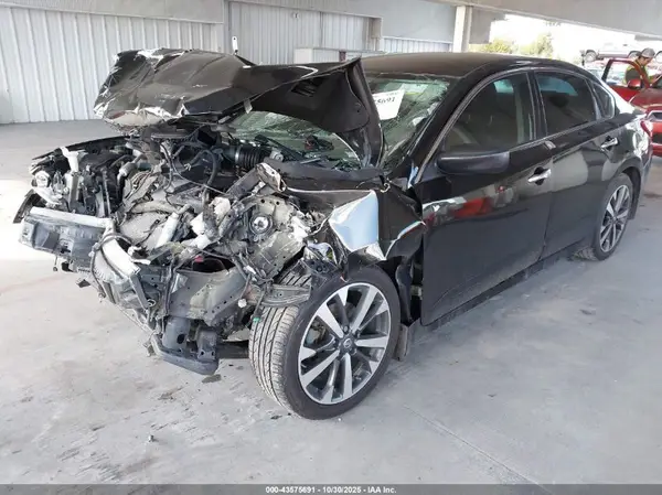 1N4AL3APXHC202529 2017 NISSAN ALTIMA - Image 2