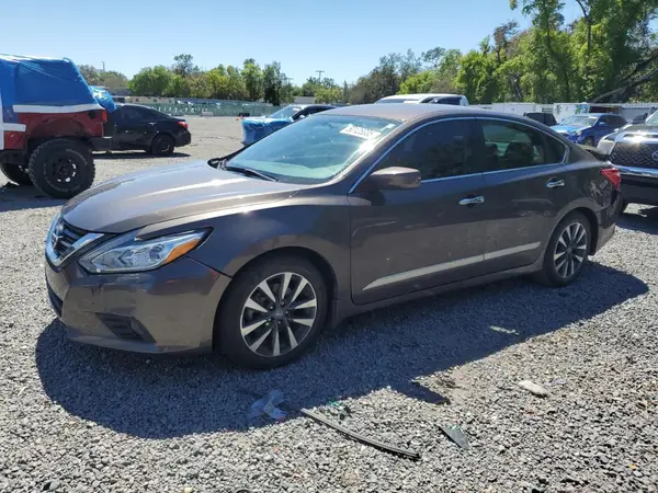 1N4AL3APXHC204331 2017 NISSAN ALTIMA - Image 1