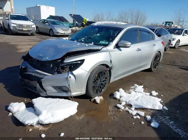 1N4AL3APXHC205382 2017 NISSAN ALTIMA - Image 2