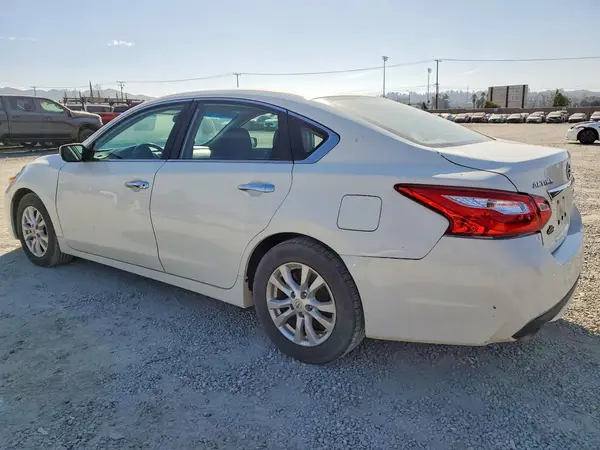 1N4AL3APXHC205592 2017 NISSAN ALTIMA - Image 2