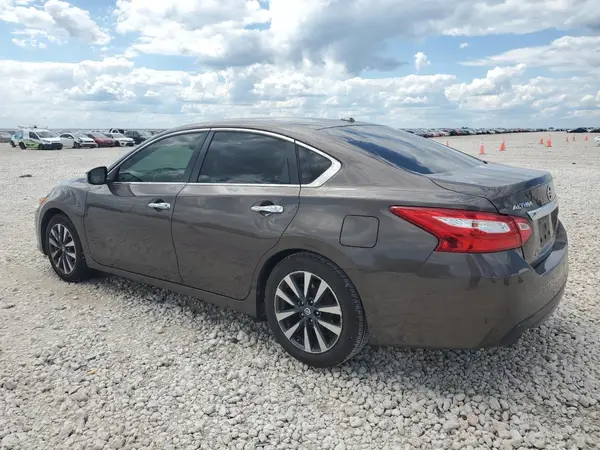 1N4AL3APXHC207374 2017 NISSAN ALTIMA - Image 2