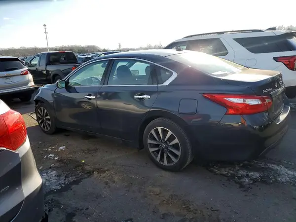 1N4AL3APXHC207469 2017 NISSAN ALTIMA - Image 2