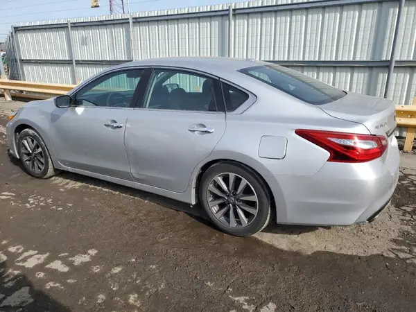 1N4AL3APXHC207813 2017 NISSAN ALTIMA - Image 2