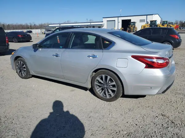 1N4AL3APXHC207911 2017 NISSAN ALTIMA - Image 2