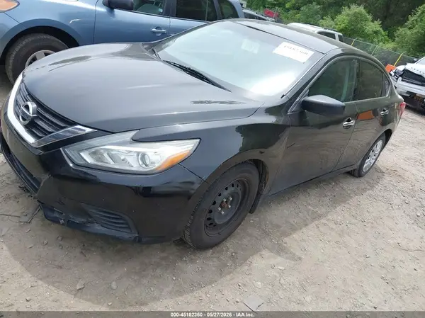 1N4AL3APXHC213319 2017 NISSAN ALTIMA - Image 2