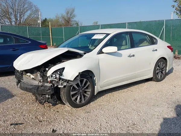 1N4AL3APXHC214809 2017 NISSAN ALTIMA - Image 2