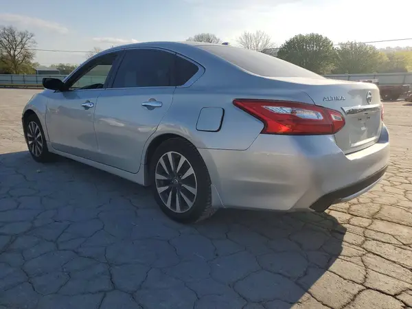 1N4AL3APXHC216463 2017 NISSAN ALTIMA - Image 2