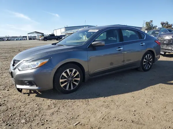 1N4AL3APXHC217189 2017 NISSAN ALTIMA - Image 1