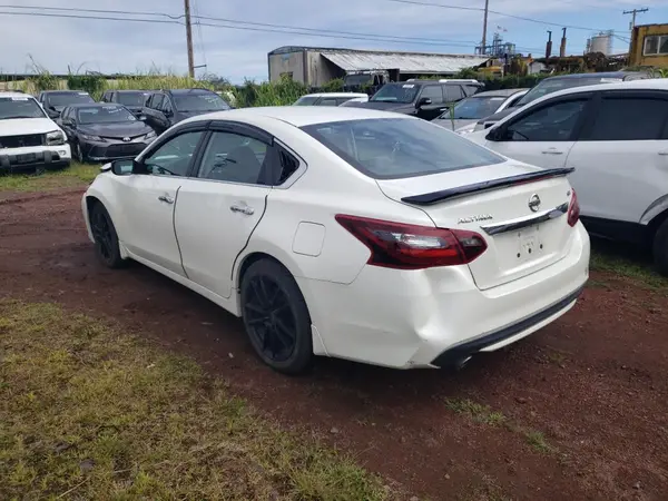 1N4AL3APXHC220044 2017 NISSAN ALTIMA - Image 2